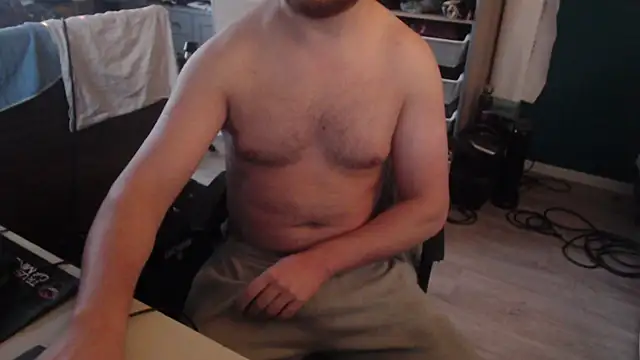 Snapshot of 050kek2 chatting on December 21, 10:39 am 050kek2 online show from December 21, 10:39 am