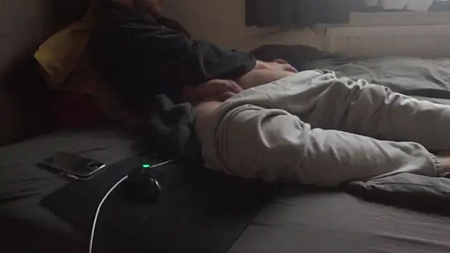 Snapshot of 050kek2 chatting on January 5, 12:31 pm 050kek2 online show from January 5, 12:31 pm