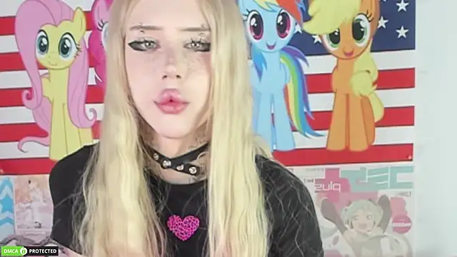 Joy Barker online show from April 6, 8:59 am