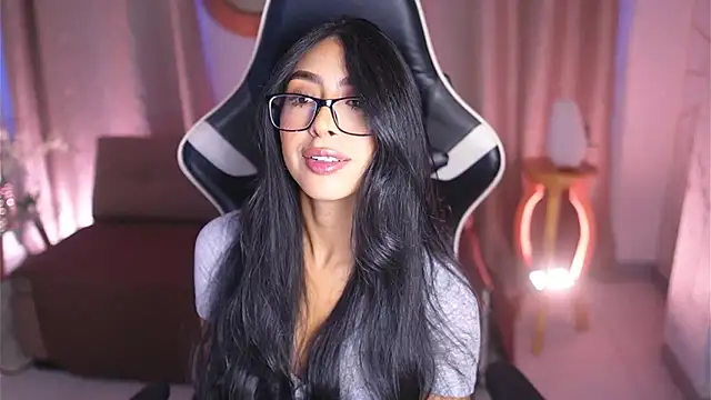 Sara albrecht online show from February 1, 1:20 pm