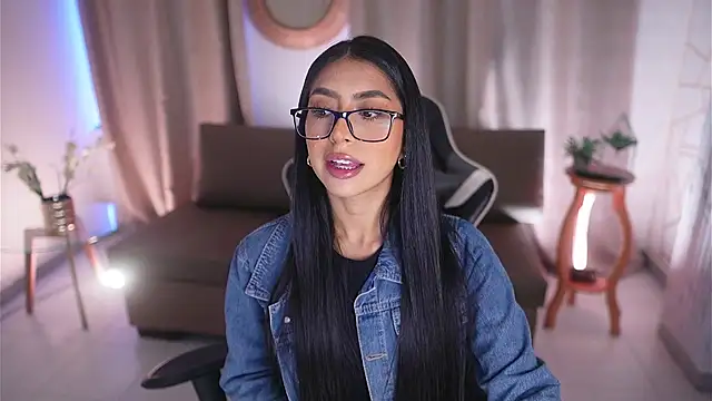 Sara albrecht online show from February 24, 1:10 pm