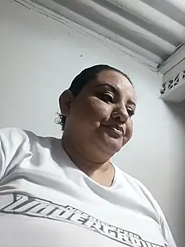 tetasgrandes karol online show from March 9, 6:01 pm