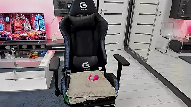 Beauty Anne online show from January 2, 8:06 am