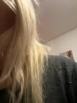 Sweet MaryJane2 online show from March 24, 7:57 am