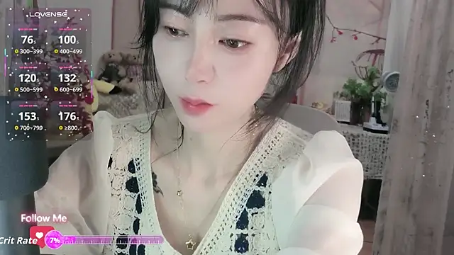 Lisa-s online show from October 19, 12:33 am