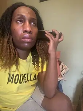 Moorella1 online show from April 12, 10:31 am