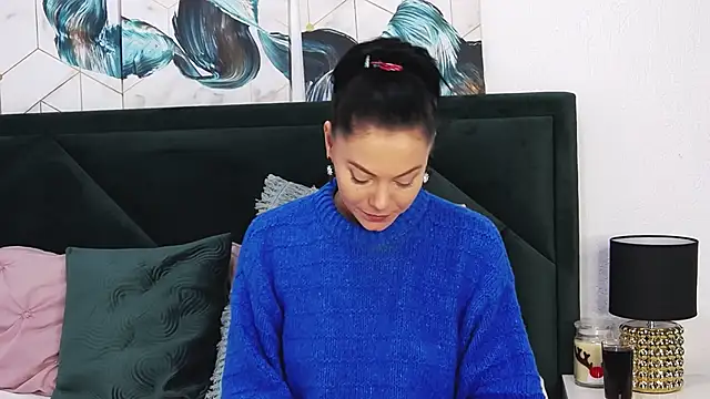 tanyagrey online show from January 22, 8:29 am