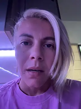 tanyagrey online show from May 26, 6:42 am