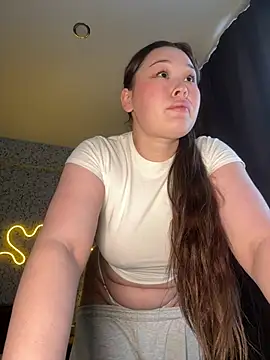 Snapshot of your_toxic_cum chatting on July 26, 10:33 am your toxic cum online show from July 26, 10:33 am
