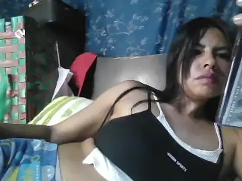 Snapshot of Alanagracia chatting on January 28, 5:14 pm Alanagracia online show from January 28, 5:14 pm