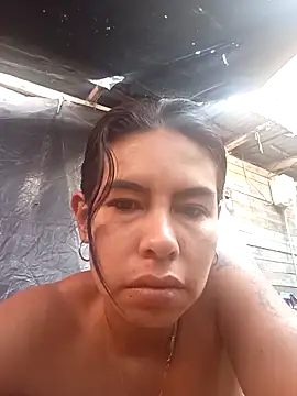 Snapshot of Alanagracia chatting on May 9, 12:21 pm Alanagracia online show from May 9, 12:21 pm