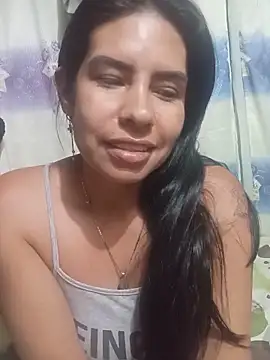 Snapshot of Alanagracia chatting on May 24, 2:49 am Alanagracia online show from May 24, 2:49 am