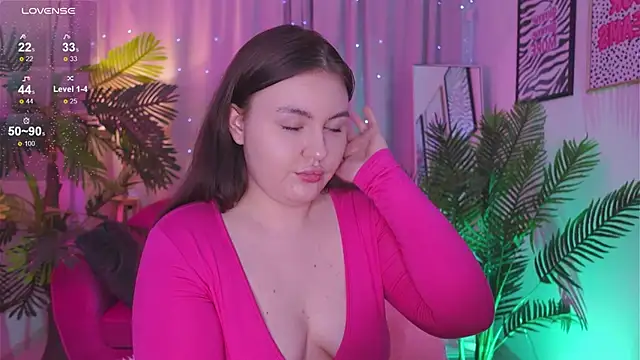 Snapshot of Mia__Peach chatting on March 16, 12:12 am Mia Peach online show from March 16, 12:12 am