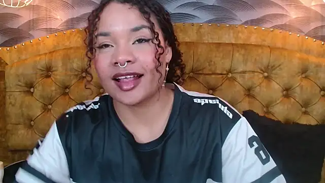 KittyBrookex online show from January 11, 2:00 pm