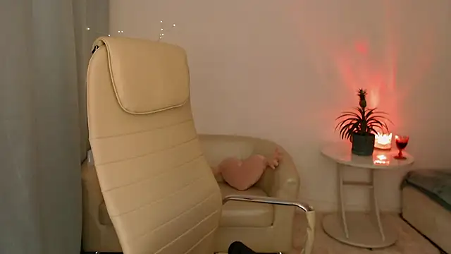 MaryMalory11 online show from February 20, 2:35 pm