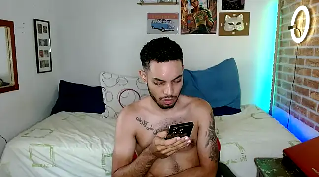 Snapshot of colinbrown chatting on February 26, 3:19 pm colinbrown online show from February 26, 3:19 pm