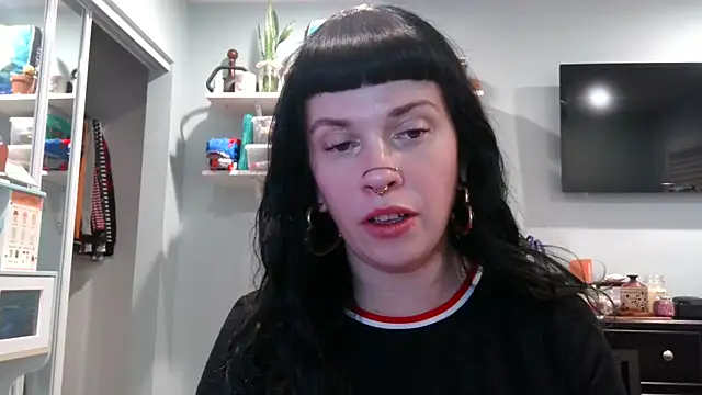 Snapshot of Marcelinegoddess chatting on January 22, 7:03 am Marcelinegoddess online show from January 22, 7:03 am