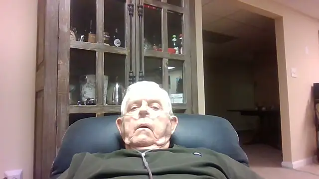 bootlegmanz online show from December 1, 5:18 pm