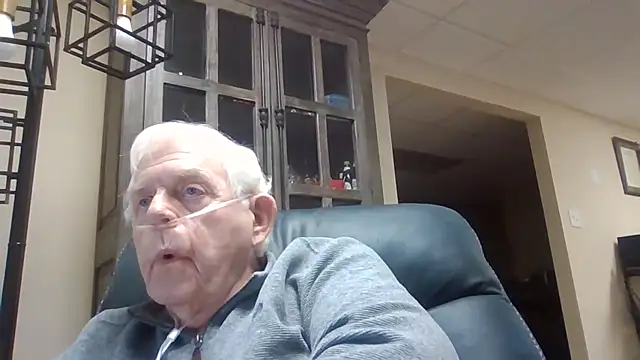 bootlegmanz online show from February 1, 8:07 pm