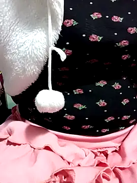 Snapshot of Tuo8702 chatting on March 16, 6:01 pm Tuo8702 online show from March 16, 6:01 pm