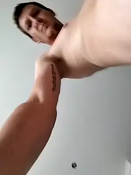 Snapshot of TheSouthernKing chatting on December 27, 3:15 pm TheSouthernKing online show from December 27, 3:15 pm