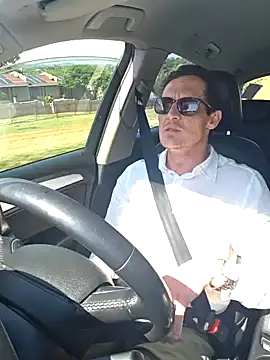 Snapshot of TheSouthernKing chatting on October 9, 7:28 am TheSouthernKing online show from October 9, 7:28 am