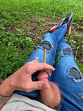 Snapshot of TheSouthernKing chatting on February 4, 10:54 am TheSouthernKing online show from February 4, 10:54 am