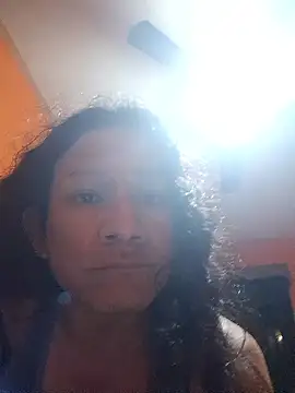 Snapshot of miicheele32 chatting on October 12, 7:40 am miicheele32 online show from October 12, 7:40 am