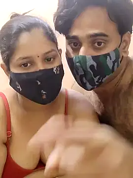 IND COUPLE1 online show from January 2, 4:02 pm