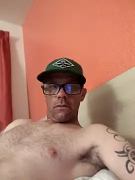 cheapdate4you online show from April 17, 7:33 am