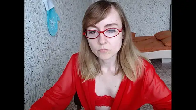 Athena Richards online show from August 4, 9:12 am