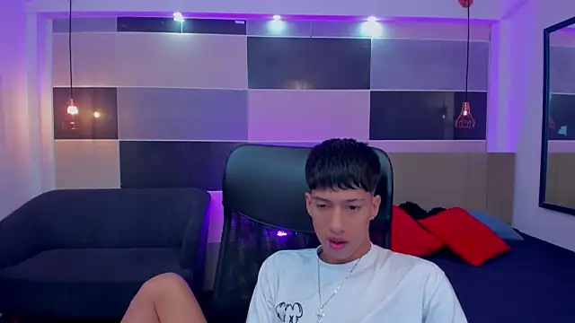 Juan Nd Steven online show from December 29, 1:17 pm