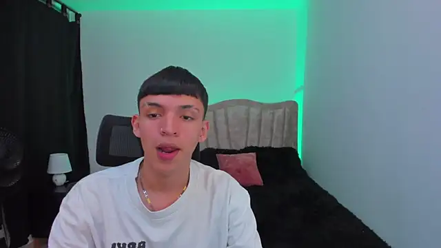 Juan Nd Steven online show from September 24, 4:27 am