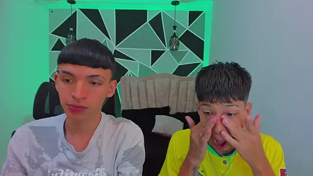 Juan Nd Steven online show from November 12, 4:24 am