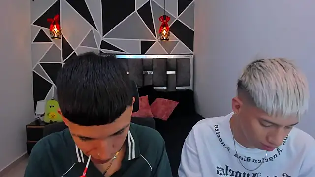 Juan Nd Steven online show from April 11, 2:38 am