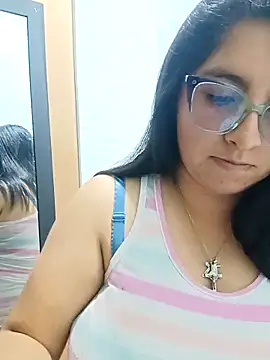  Angelinaandrade  online show from October 30, 1:18 am