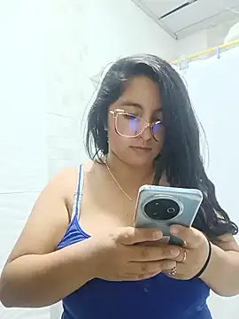 Snapshot of _Angelinaandrade_ chatting on June 12, 1:15 am Angelinaandrade online show from June 12, 1:15 am