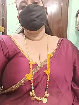 Snapshot of ashikaa_r chatting on July 14, 4:45 pm ashikaa r online show from July 14, 4:45 pm