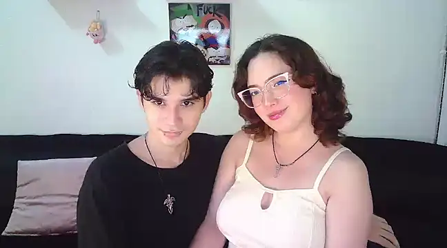 Snapshot of AndrewAnndCherry chatting on January 16, 1:58 am AndrewAnndCherry online show from January 16, 1:58 am