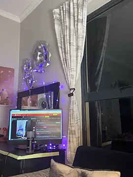 Dime-   online show from October 3, 1:13 am