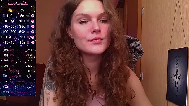 Snapshot of Jenna_Sativa chatting on September 10, 9:42 am Jenna Sativa online show from September 10, 9:42 am