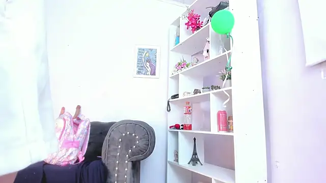 kaory azumi online show from April 7, 7:03 pm