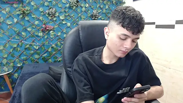 Waturox online show from January 24, 7:07 pm