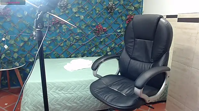 Waturox online show from February 14, 1:34 am