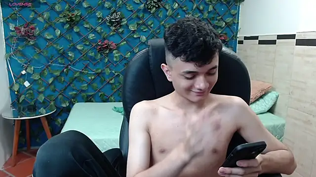 Waturox online show from February 18, 8:14 pm