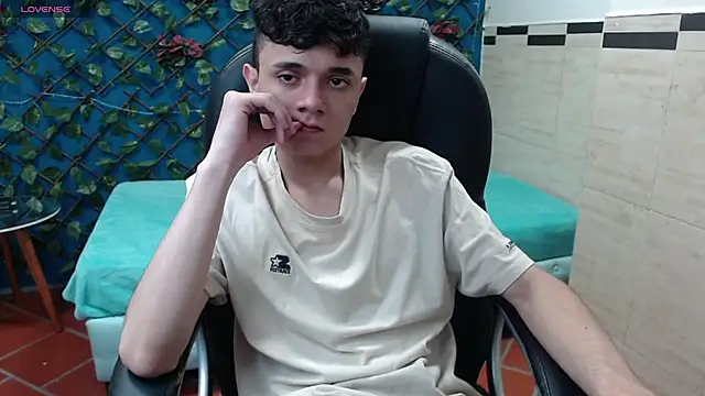 Waturox online show from March 1, 7:26 pm