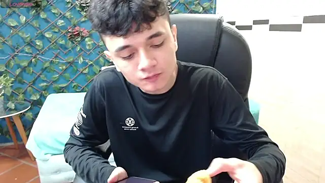 Waturox online show from March 4, 10:27 pm