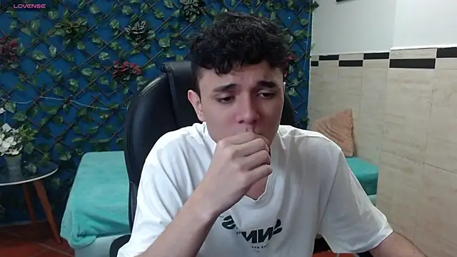 Waturox online show from March 6, 7:10 pm