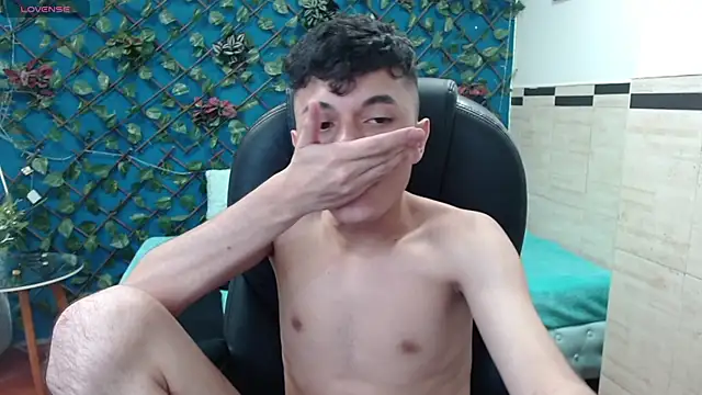 Waturox online show from March 11, 10:09 pm