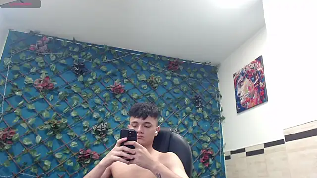 Waturox online show from March 14, 10:05 pm